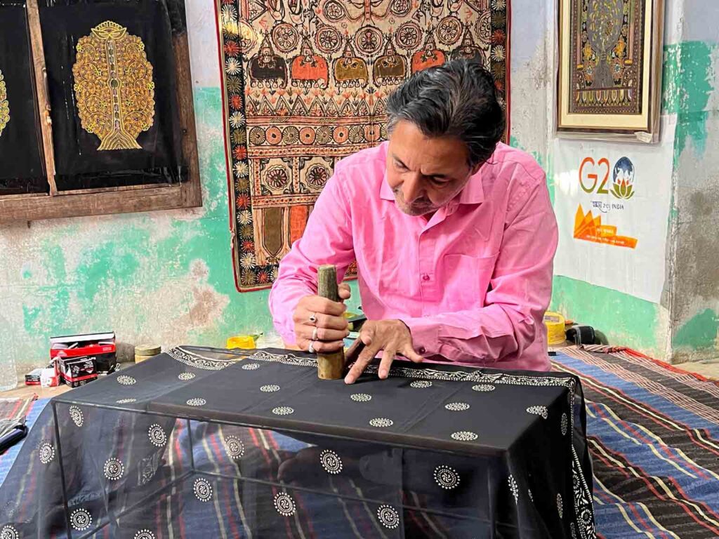 traditional Rogan printing