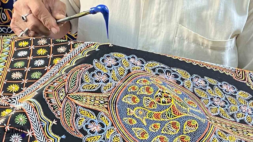 Rogan Art: From Ancient India and Afghanistan to Modern-Day Kutch. Indian oil painting