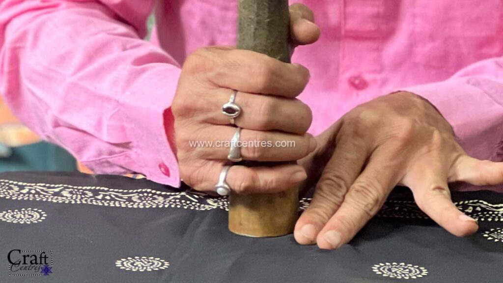 Rogan Art: From Ancient India and Afghanistan to Modern-Day Kutch