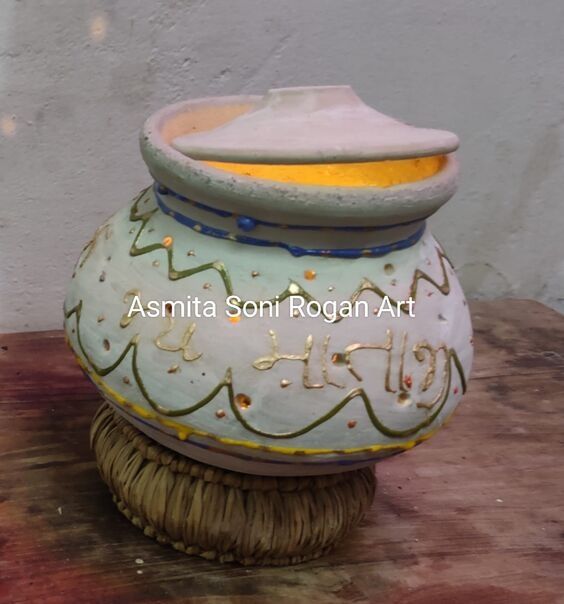 ગરબો -બ્રહ્માંડની દૈવી શક્તિનું પ્રતીક